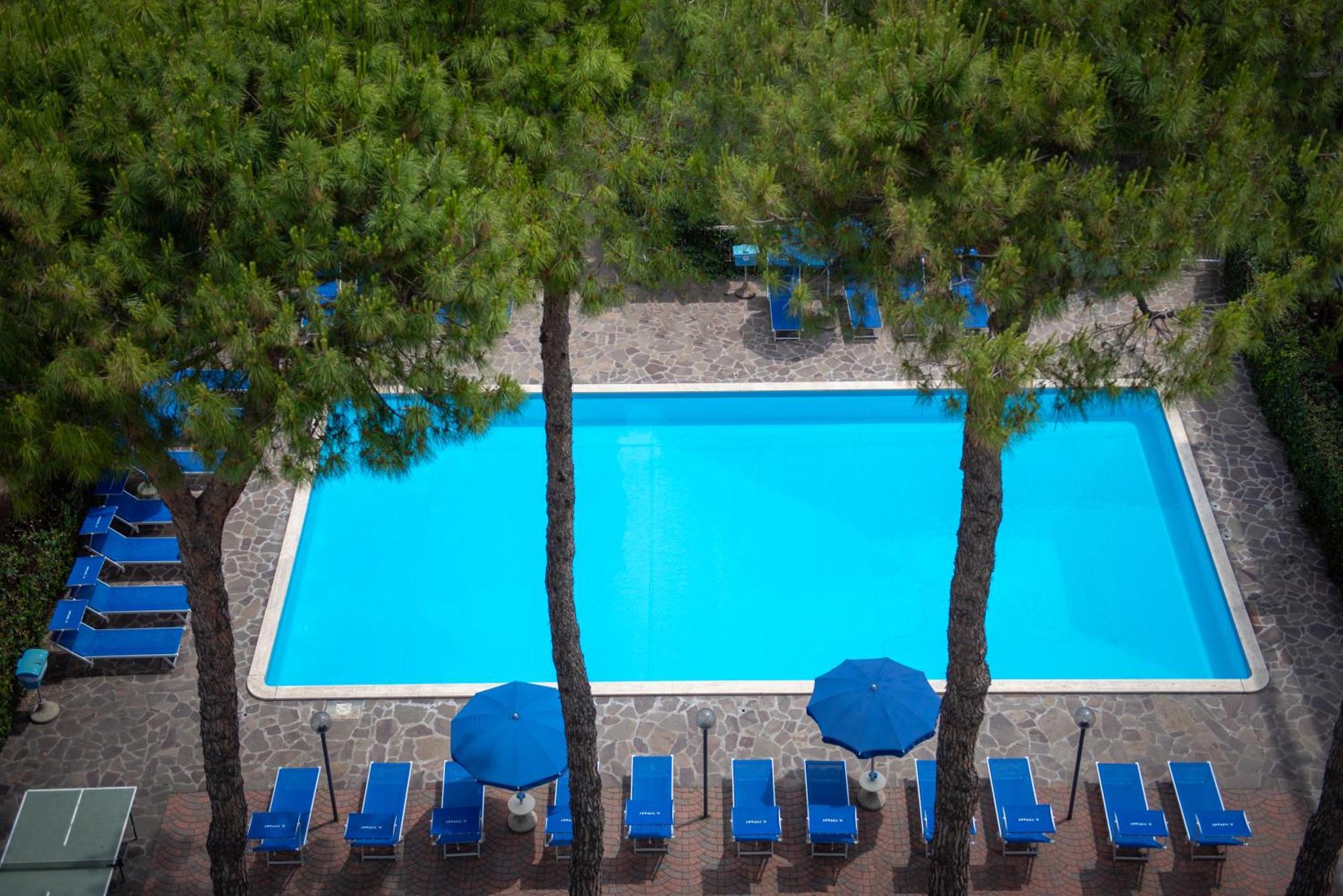 Hotel Tiffany Rimini Extérieur photo