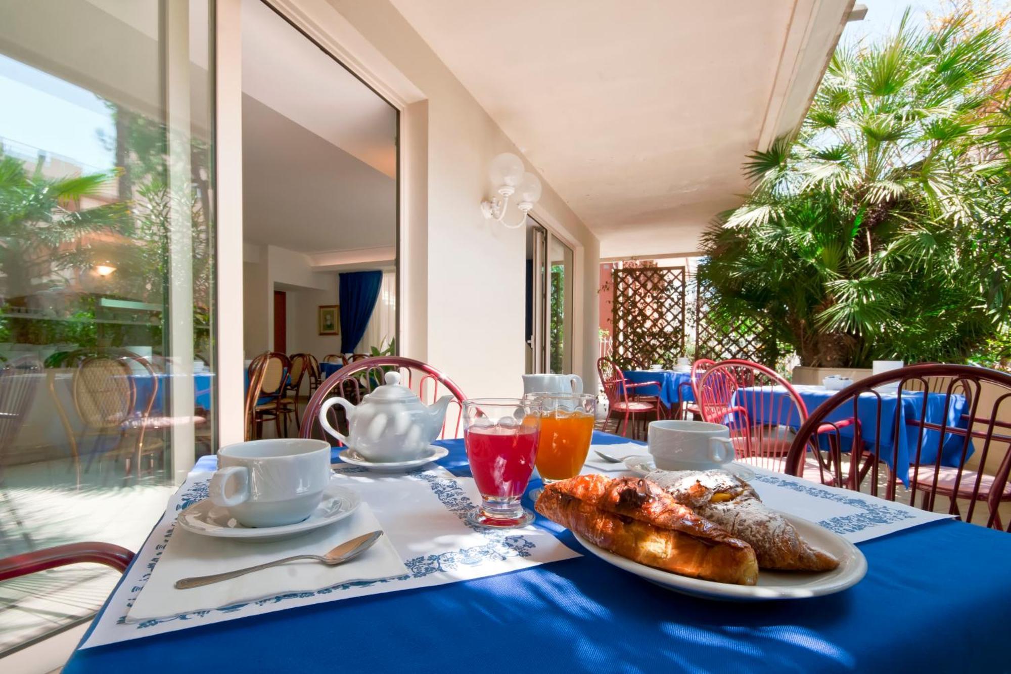 Hotel Tiffany Rimini Extérieur photo